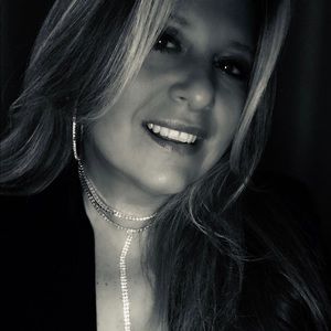 Meet your Posher, Ines